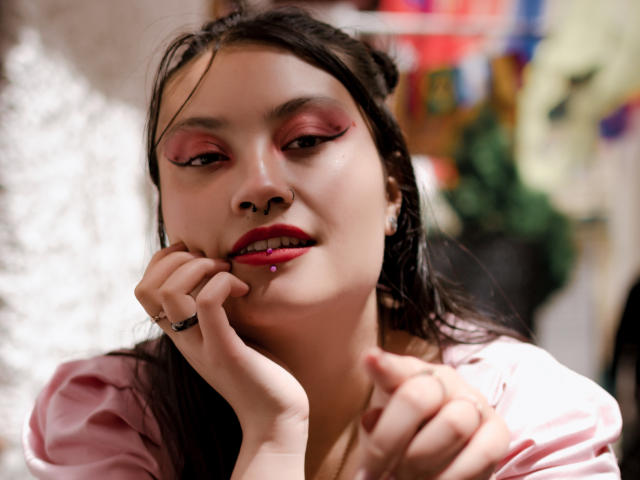 ZoeSmithy - сексуальная веб-камера в реальном времени - 21982285