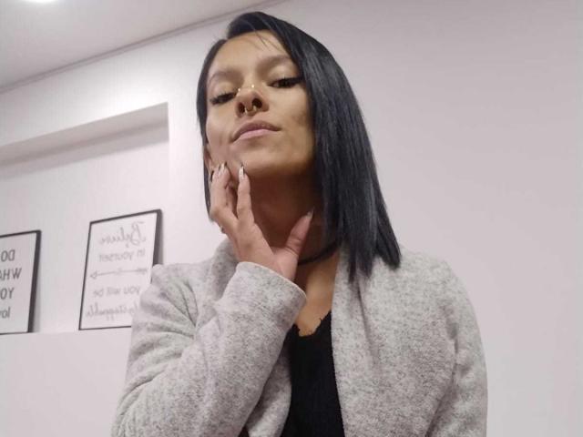 AmelieBlake - Live sexe cam - 21982457