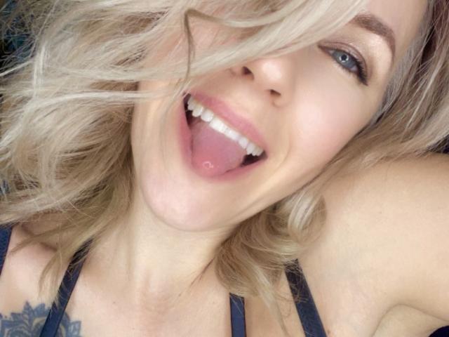 Misstyk - Live sex cam - 21982525