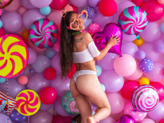 ValeriasLove - сексуальная веб-камера в реальном времени - 21984145