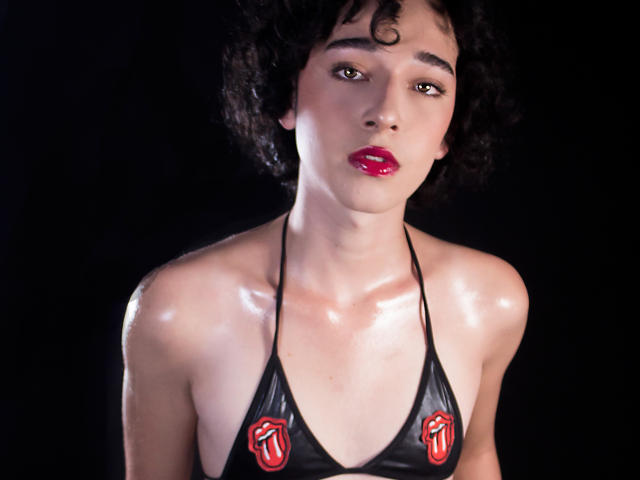 Felveliar - Live porn &amp; sex cam - 21988425