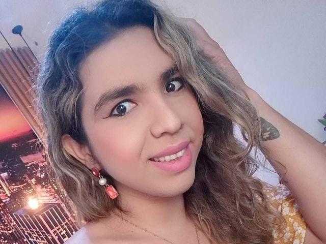 DestinySpencer69 - Sexe cam en vivo - 21989321