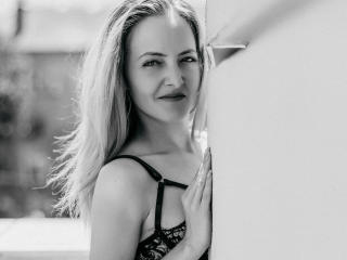 ErikaDawn - Live porn &amp; sex cam - 21989625