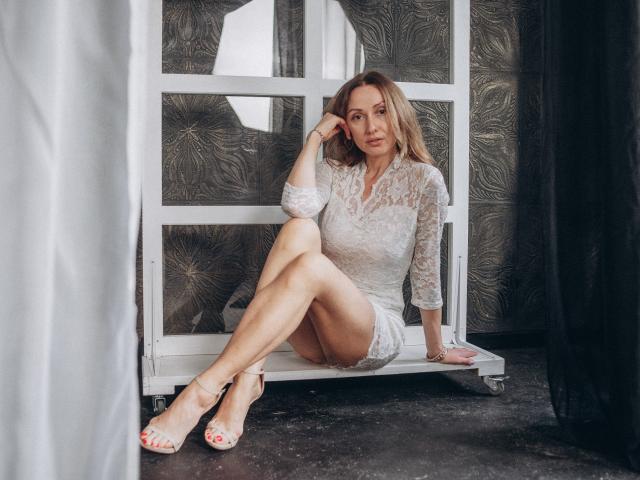 DesSlavaO - Live porn &amp; sex cam - 21990157