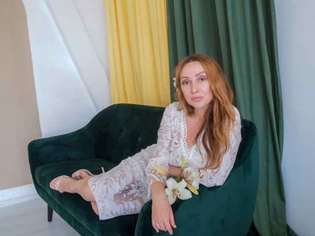 DesSlavaO - Camera khiêu dâm &amp; quyến rũ trực tiếp - 21990213