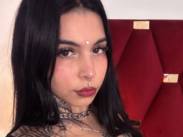 LuxHesse - сексуальная веб-камера в реальном времени - 21992281