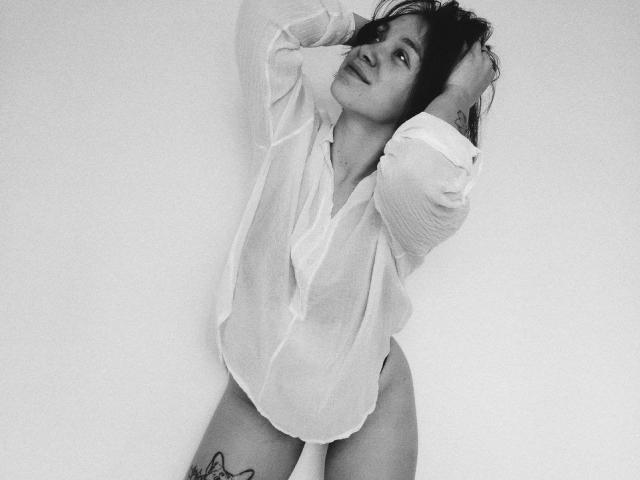 KiraDripe - Sexe cam en vivo - 21993509