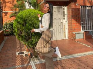 LiaPaterson - Live porn &amp; sex cam - 21994477