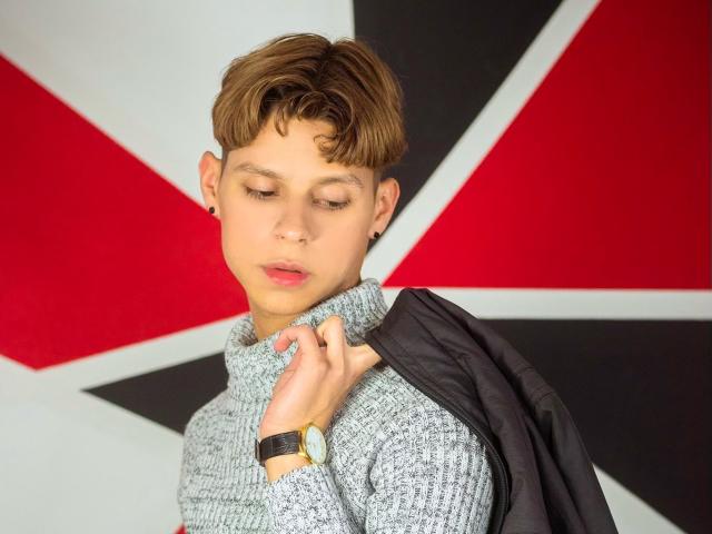 LoganEliot - Sexe cam en vivo - 21994509