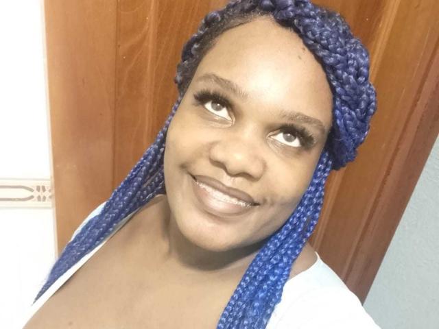 AgathaBlossom - Live porn &amp; sex cam - 22000021