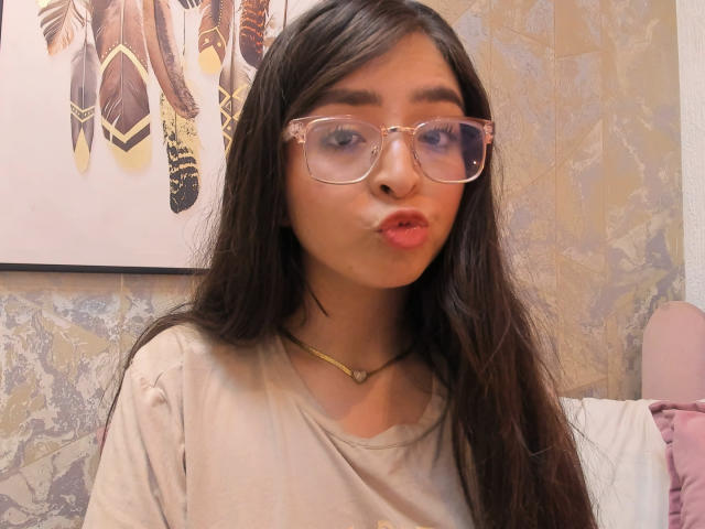 EvaMcAllister - Live sex cam - 22003089