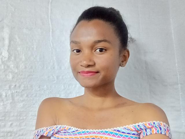 ElbaJolie - сексуальная веб-камера в реальном времени - 22004293