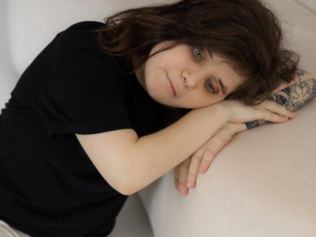 SnezhaTattoo - Élő pornó és szexkamera - 22007141