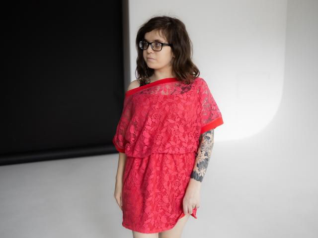 SnezhaTattoo - Live porn &amp; sex cam - 22007241