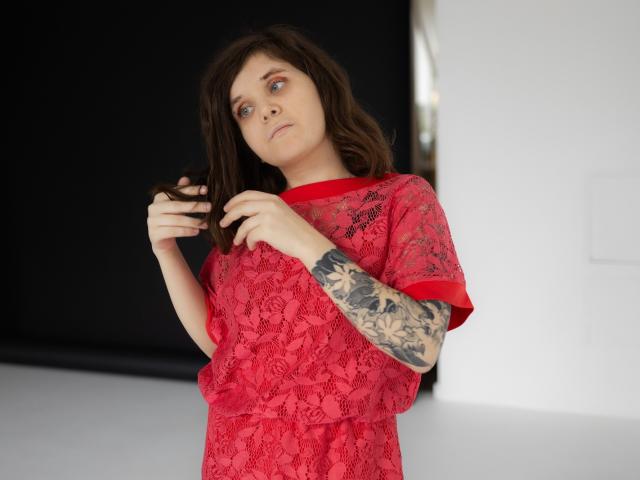 SnezhaTattoo - Live porn &amp; sex cam - 22007261