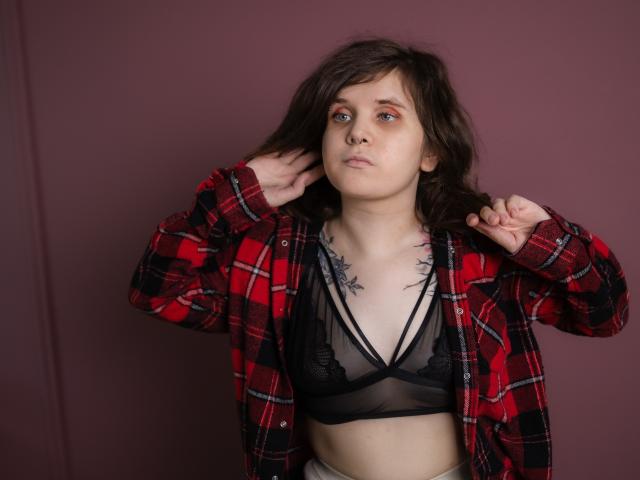 SnezhaTattoo - Live porn &amp; sex cam - 22007381