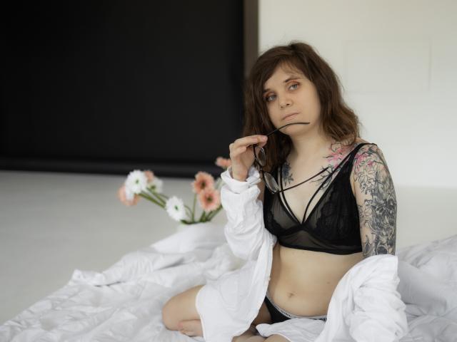 SnezhaTattoo - Sexe cam en vivo - 22007429