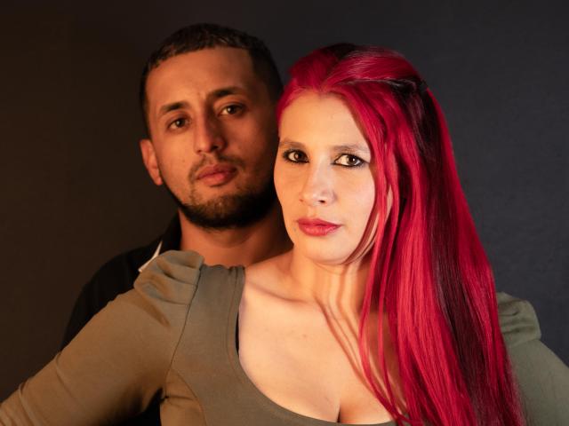 CoupleNcenHot - Live porn &amp; sex cam - 22008885