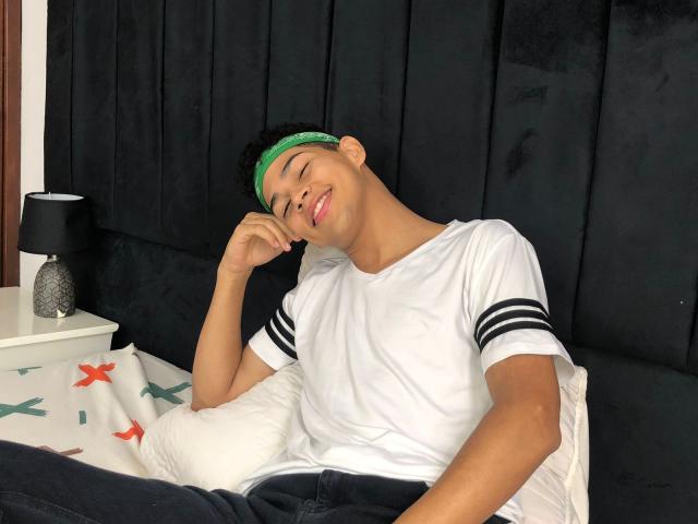 HarryL - Sexe cam en vivo - 22008921