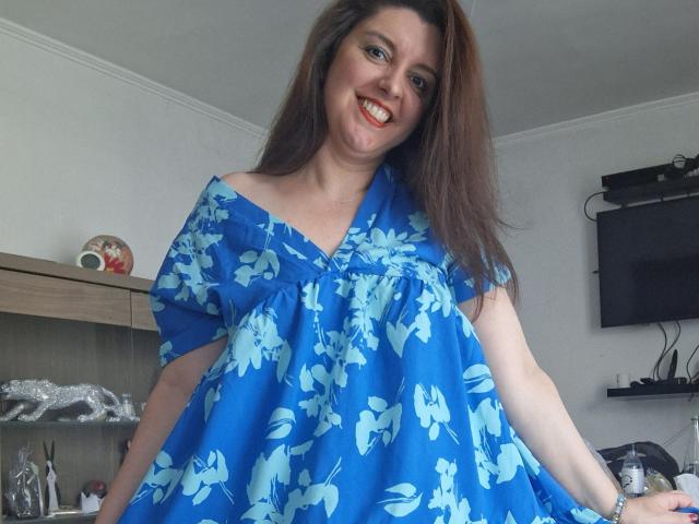 LaFrancaiseJessy - Live porn &amp; sex cam - 22010945