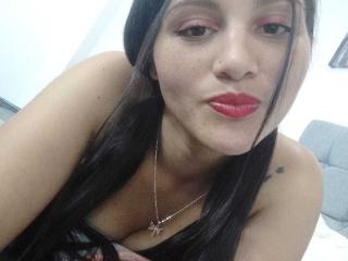 BellaCalderon - Live sex cam - 22011249