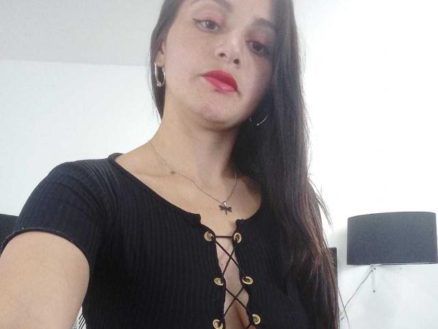 BellaCalderon - Sexe cam en vivo - 22011293