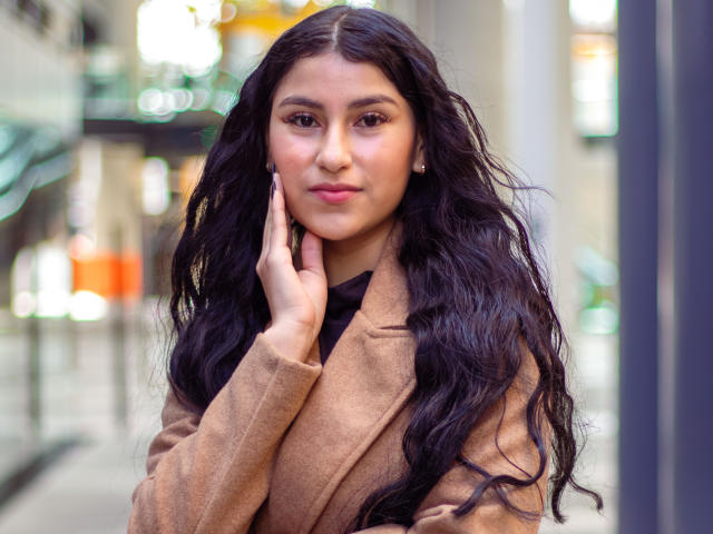 EmaHenderson - Live porn &amp; sex cam - 22012013