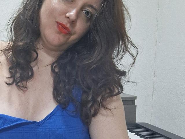 LaFrancaiseJessy - Live Sex Cam - 22012729