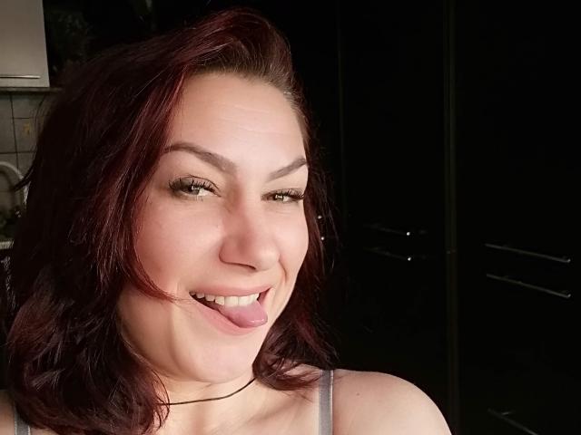 AdelinaGerry - Live porn &amp; sex cam - 22014377