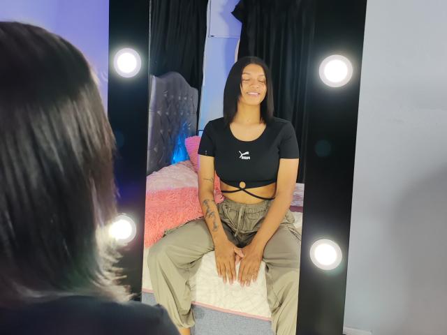 RoseBellaT - сексуальная веб-камера в реальном времени - 22015865