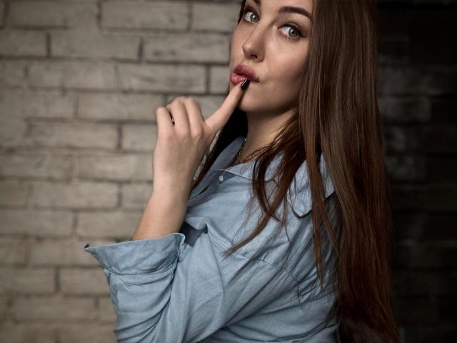 KaleyReed - Live porno og sexkamera - 22020949