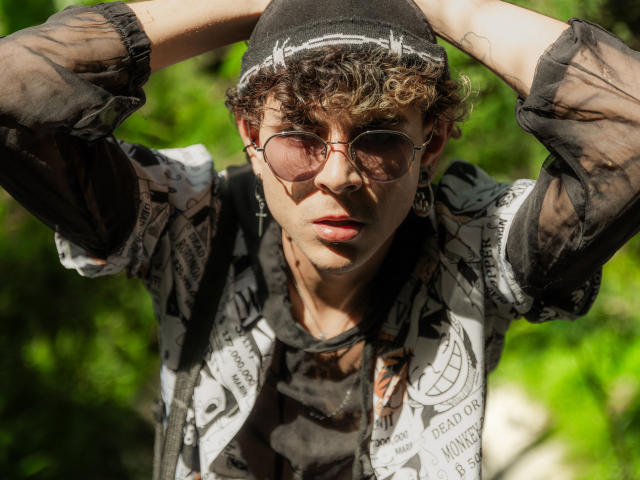 Mordekai - Sexe cam en vivo - 22022577