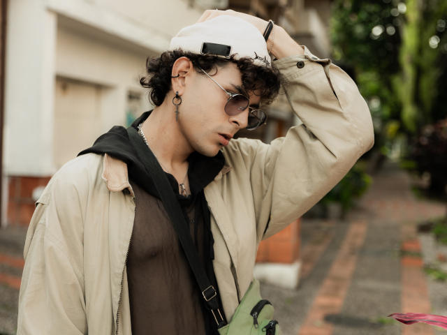 Mordekai - Live porn &amp; sex cam - 22022665