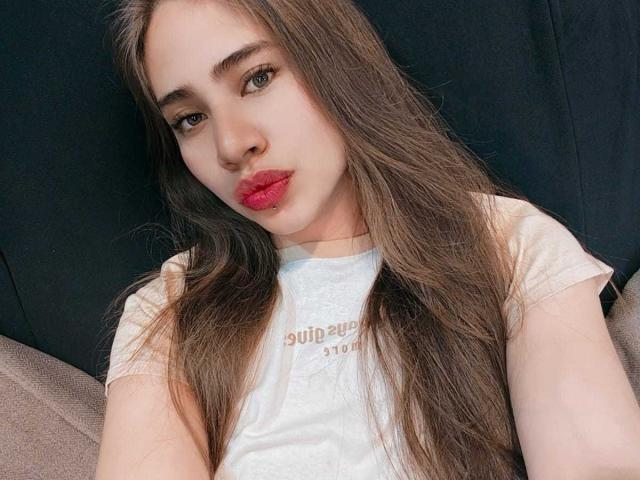 LillyJones - Sexe cam en vivo - 22029953