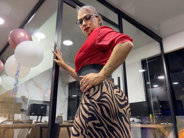 MisseScarleth - Porno na żywo i seks kamera - 22030281