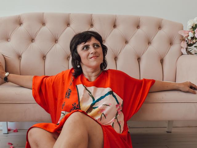 LuciaMii - Élő pornó és szexkamera - 22031697