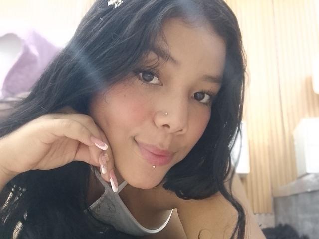 SalmaVitori - Live porn &amp; sex cam - 22031921