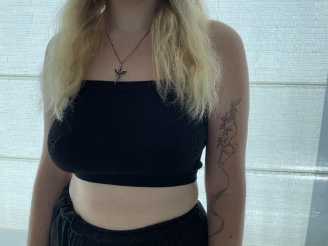 Mavkka - Live porn &amp; sex cam - 22033197