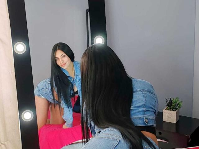 MaiaSoler - Live porn &amp; sex cam - 22033249