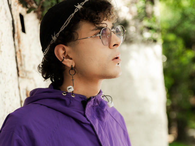 Mordekai - сексуальная веб-камера в реальном времени - 22033389