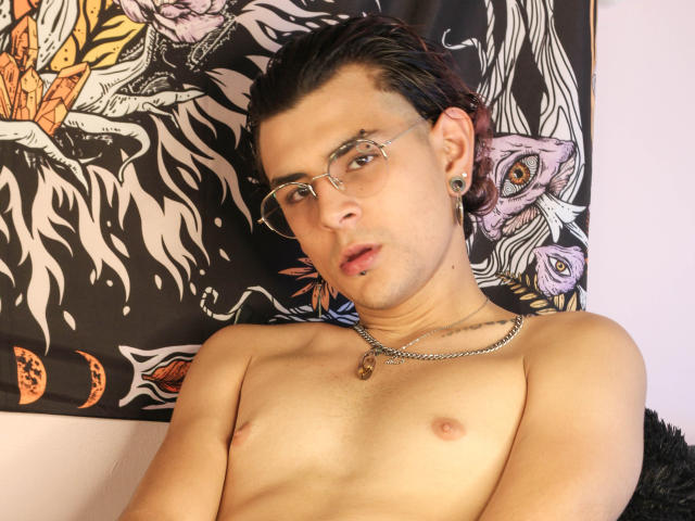 Mordekai - Live porn &amp; sex cam - 22033557