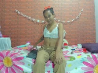 MoonRedX - Live porn &amp; sex cam - 22036977