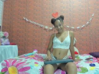 MoonRedX - Live porn &amp; sex cam - 22037269