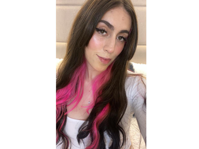 JazzeRusot - Porno na żywo i seks kamera - 22037309