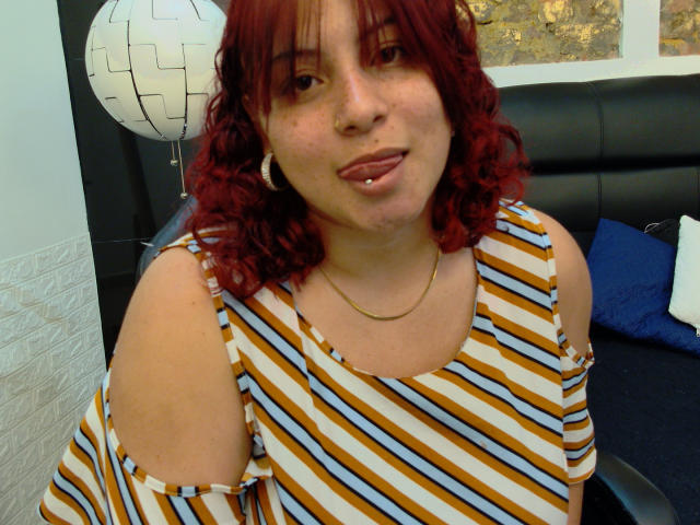 RosseDijon - Élő pornó és szexkamera - 22037569