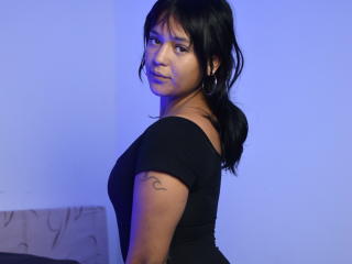 EmmaaRoberts - Live porn &amp; sex cam - 22038005