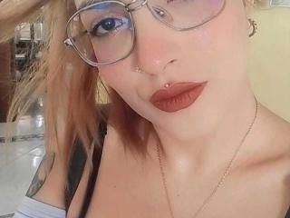 ValeryBonnet - Live porn &amp; sex cam - 22038173