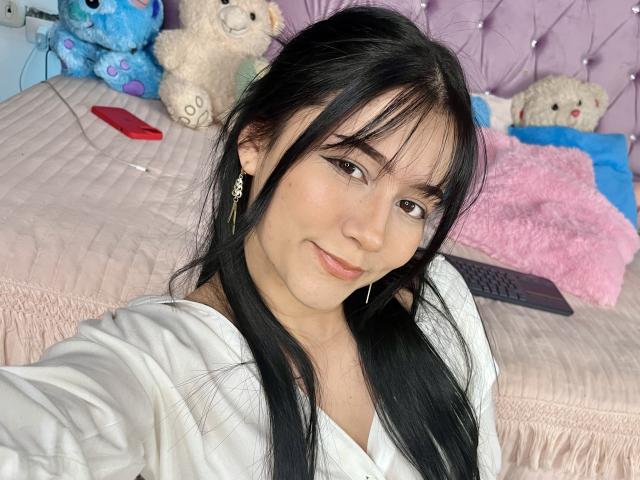 DeisyWest - Live sex cam - 22039553
