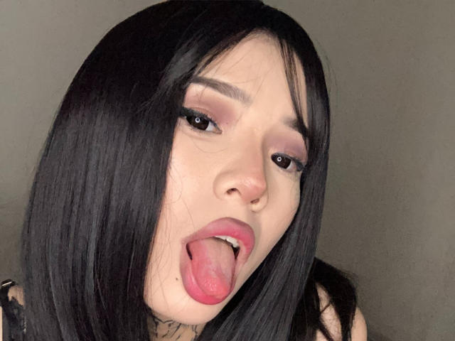 MollyWild - Live porn &amp; sex cam - 22041869