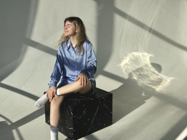 TinaRedly - ライブポルノ&amp;セックスカム - 22042225